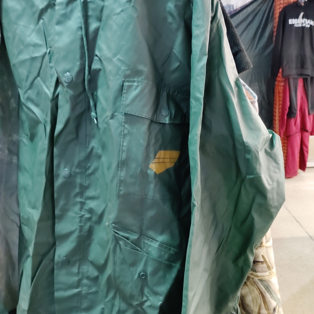 Men's Rain Gear